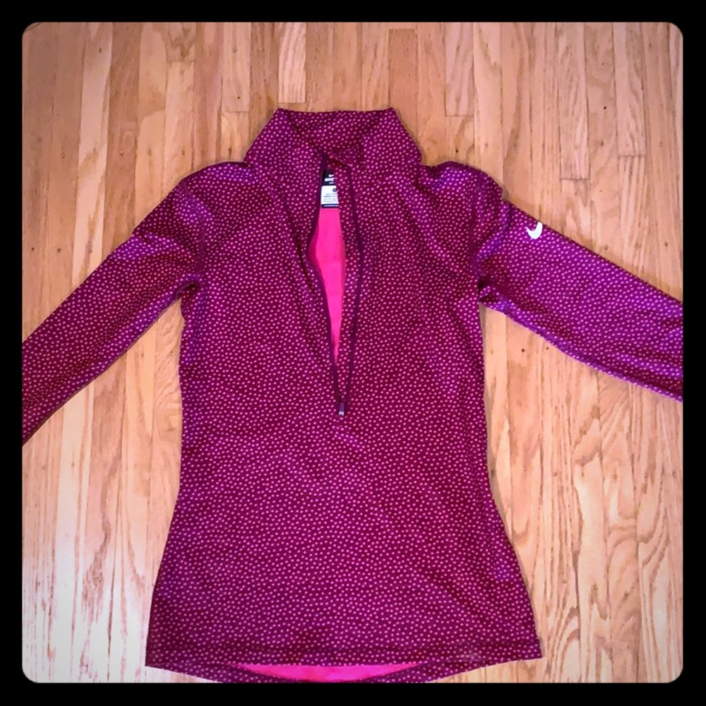 Nike Pro Dri fit long sleeve w thumb holes NWOT